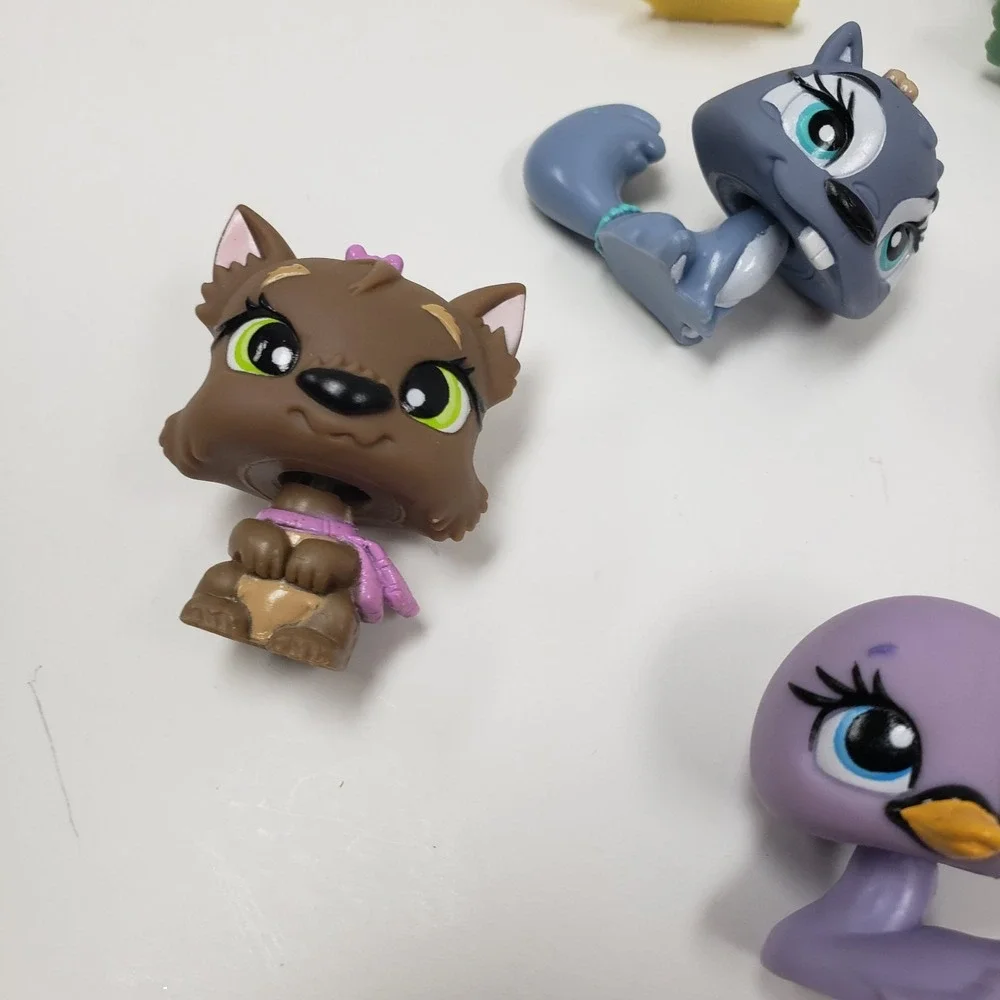 lot of 8 Bratz Pets Petz Lil Angelz Bobble Heads MGA Figures Animal Toys